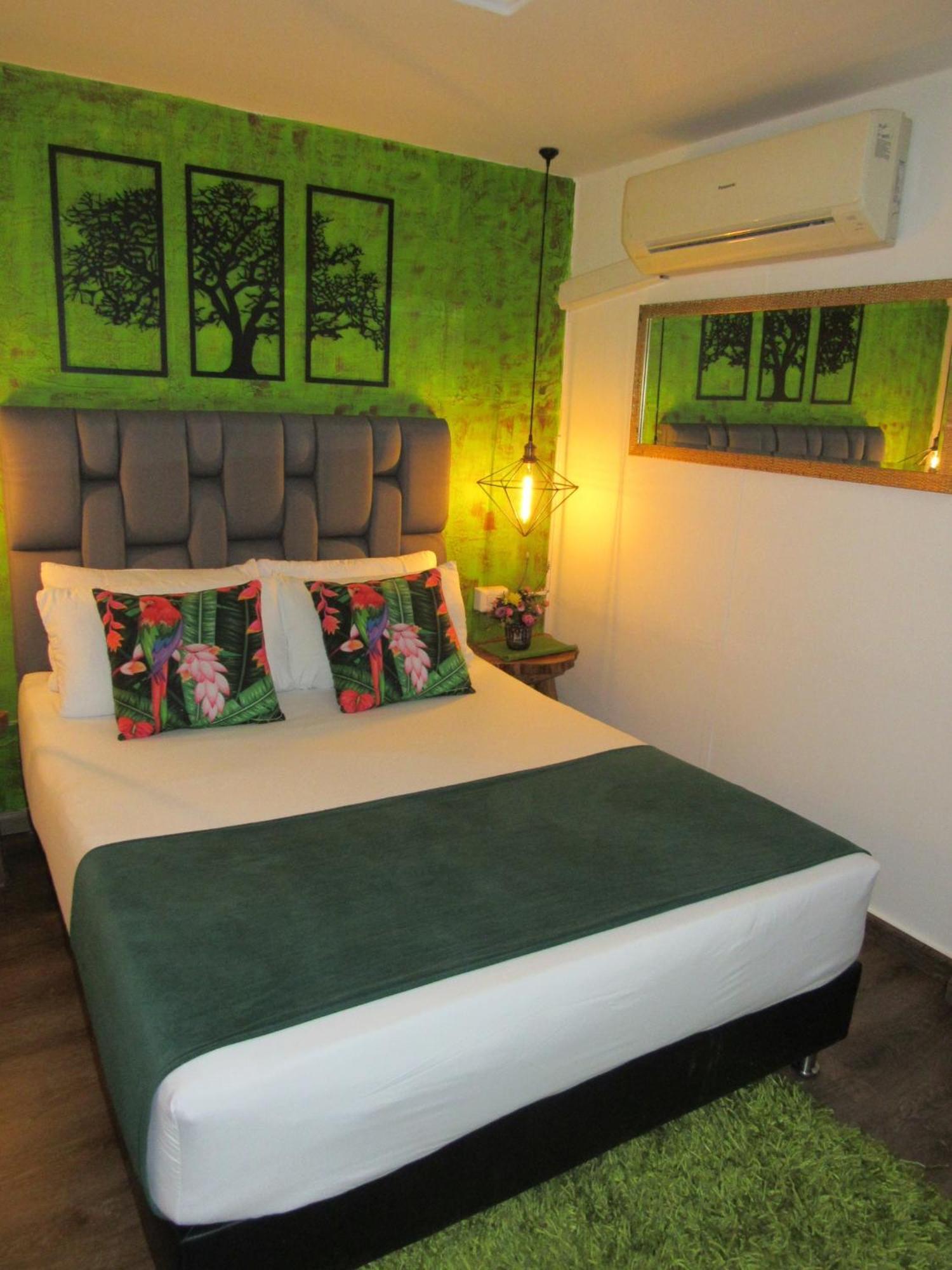The Garden Lleras 10 Hotel Medellin Luaran gambar